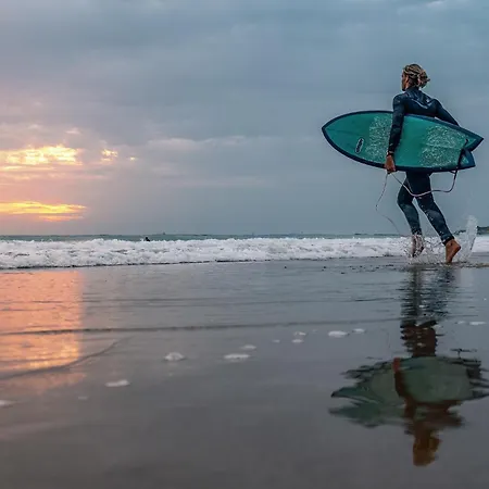 Dream Carcavelos (Lisbon)